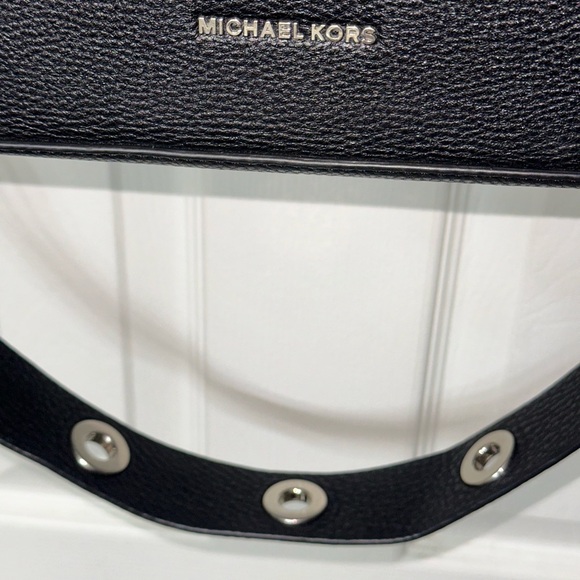 NEW MICHAEL KORS (BROOKLYN) HOBO HAND/ CROSSBODY BAG - Picture 11 of 16